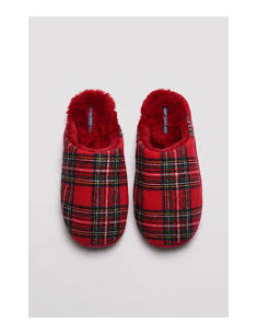 ZAPATILLAS YSABEL MORA   43/44